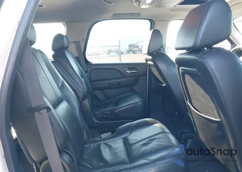 2008 GMC Yukon из США, поврежденный, VIN 1GKFC13128R176054